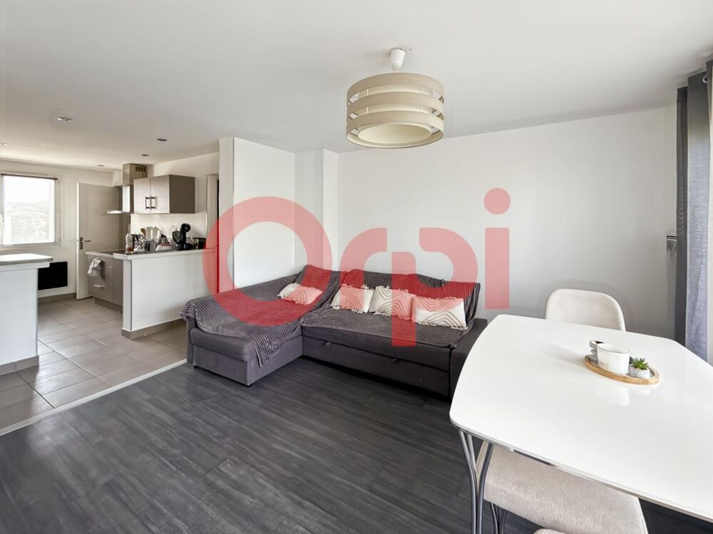 Location Appartement T4 meublé à Bron - 63m² Bron