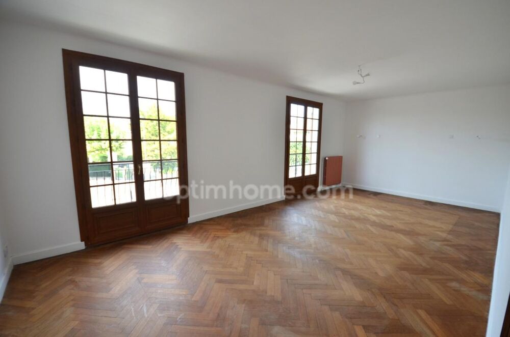 Maison 160 m²  5 chambres  Garage double  Tram  Cournon-dAuvergne