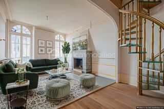  Duplex/triplex  vendre 8 pices 239 m