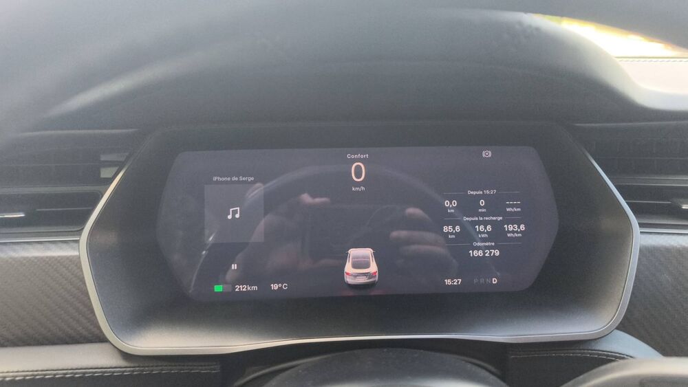 Model S 100D Dual Motor AWD 525 Grande Autonomie - Automatique Toit 2018 occasion 62910 Eperlecques