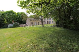  Propriété/château à vendre 10 pièces 200 m²