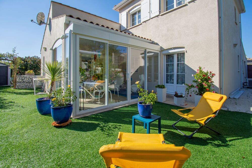 Vente Maison LES MATHES - CONTEMPORAINE 4 CHAMBRES ET PISCINE Les mathes