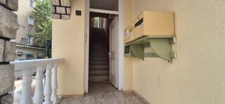  Immeuble à vendre 7 pièces 122 m²