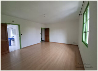 Immeuble à vendre 888 m²