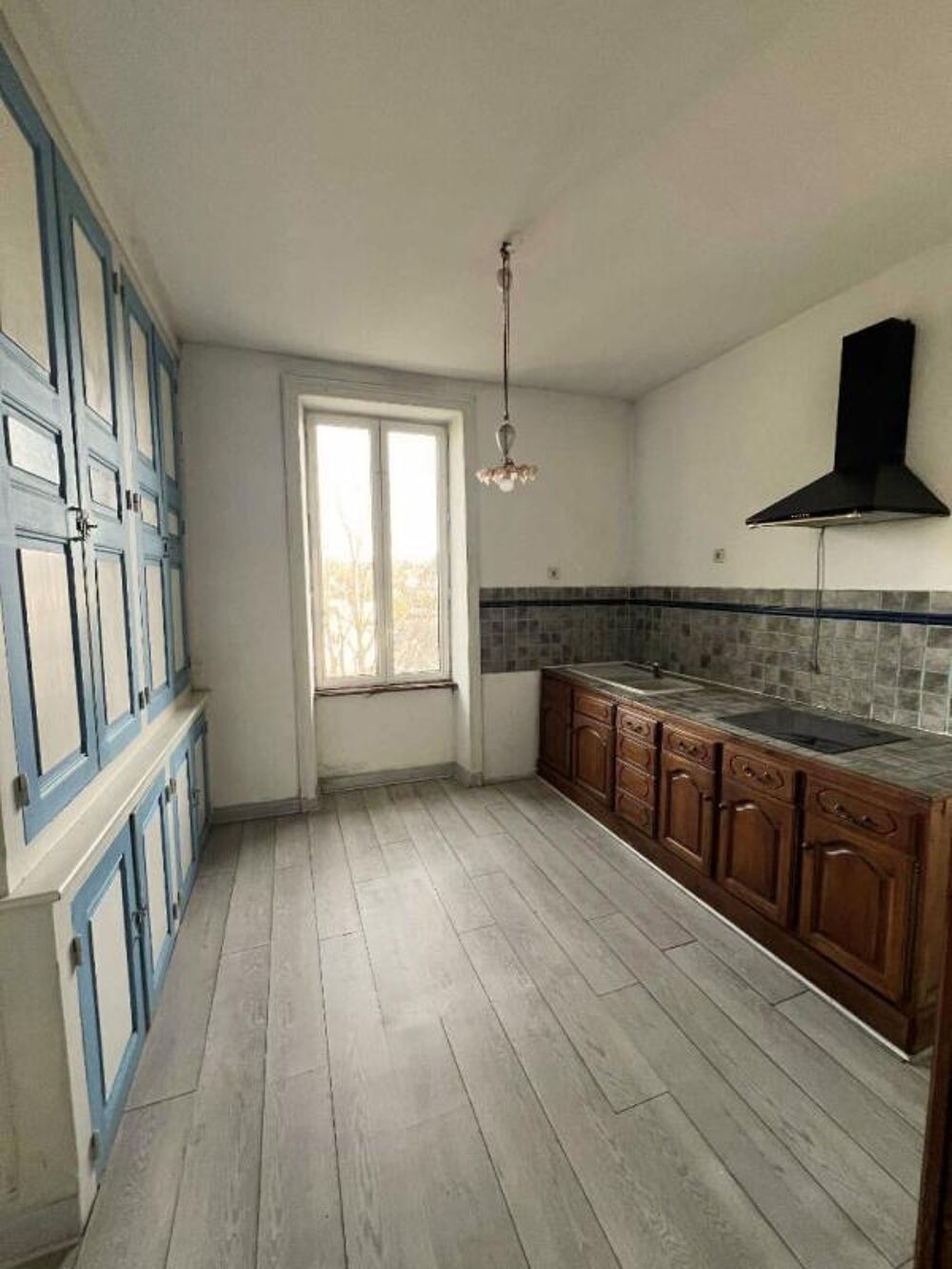Maison Saint Yrieix La Perche 240 m2