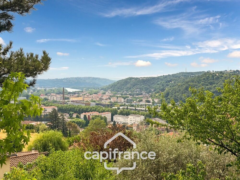 Vente Maison Maison à vendre Sur les hauteurs de Givors avec une Vue panoramique sur le Rhône Givors