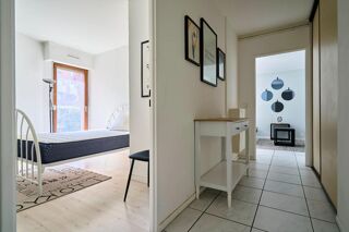 Vente Appartement Lille  Rdc 2 pièce(s) 48.41 m2 avec Jardin et Place de Parking Lille
