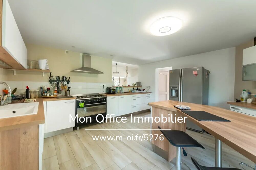 Référence : 6685-DVI. - Maison Familiale 5 pièces avec piscine et garage au calme
