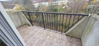  Appartement à louer 3 pièces 78 m²