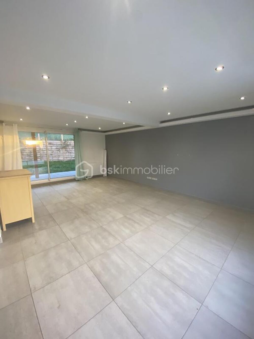 Maison familiale 5 chambres  Saint-Pierre-du-Perray