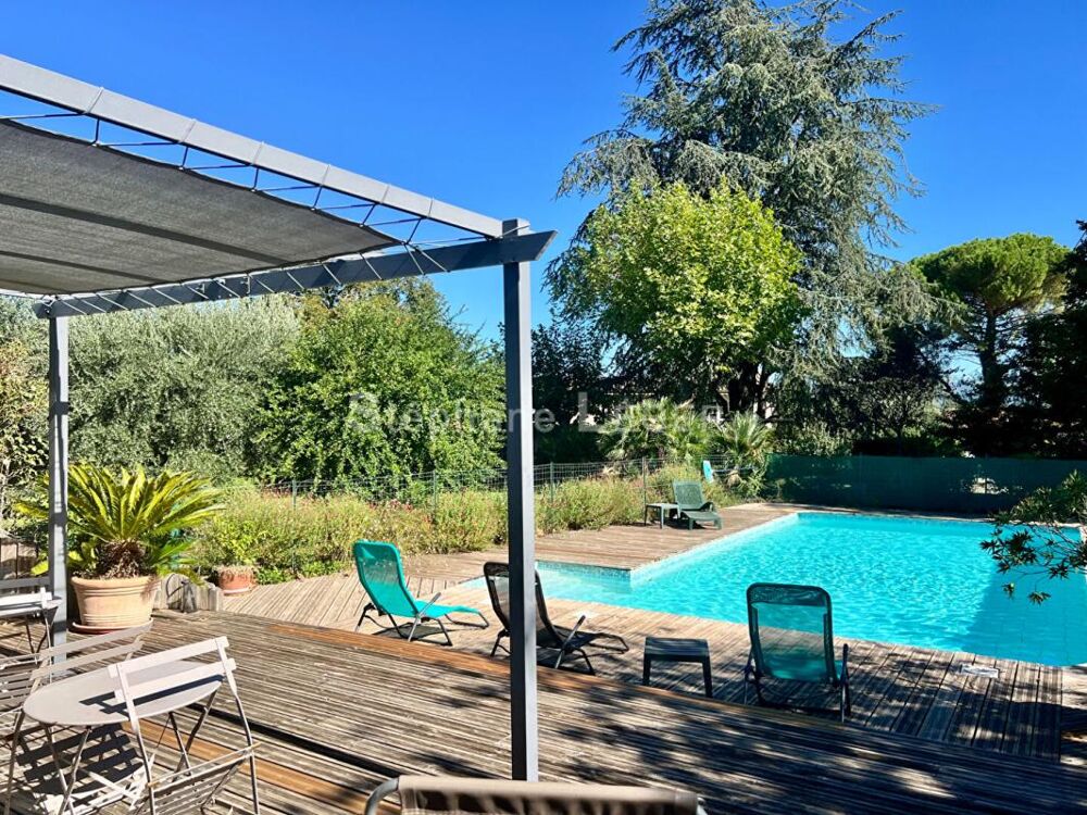 Mas avec piscine et logement T3 - Montélimar 13 pièce(s) 340 m2