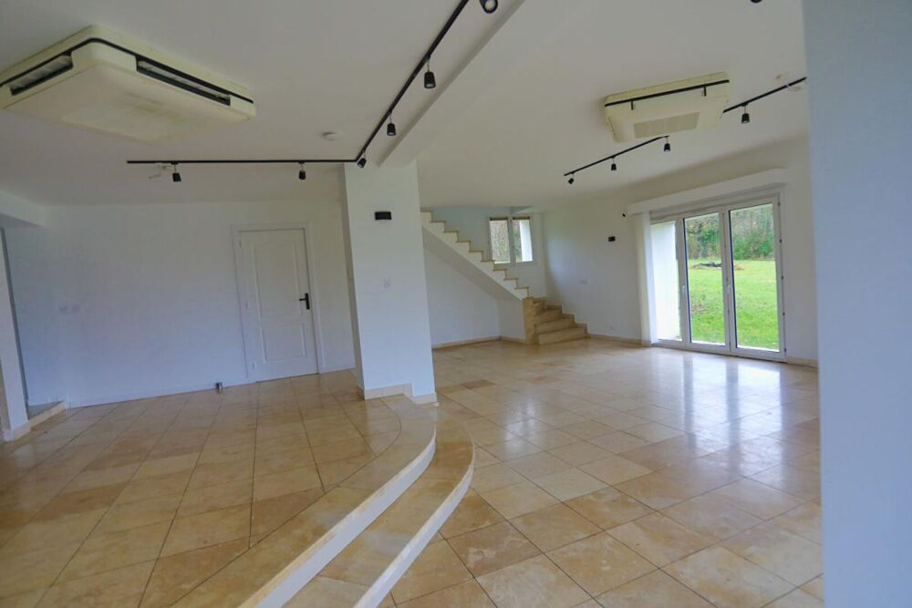Vente Maison Maison Cauvigny 7 pièce(s) 195 m2 Cauvigny