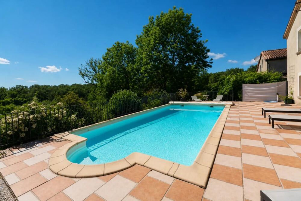 Maison de 8 pièces de 257 m² à Teillet