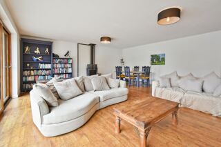  Propri�t�/ch�teau � vendre 8 pi�ces 274 m�