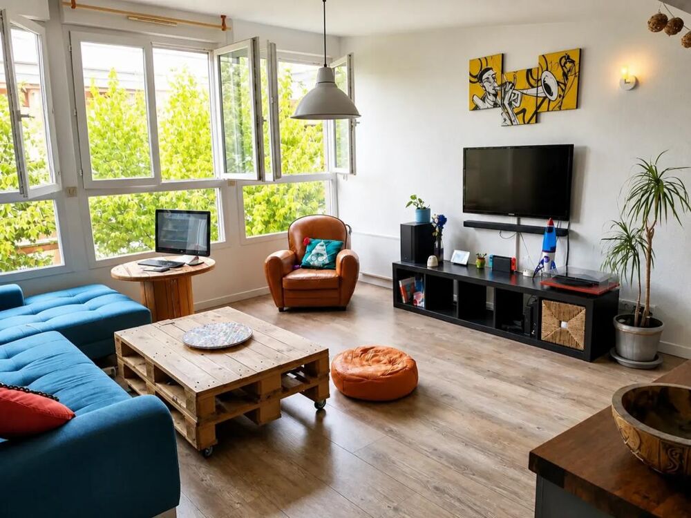 Appartement atypique et lumineux de 51m2 au dernier étage