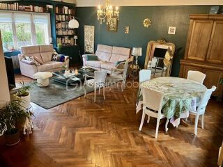  Maison � vendre 8 pi�ces 299 m�