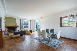  Maison à vendre 8 pièces 228 m²