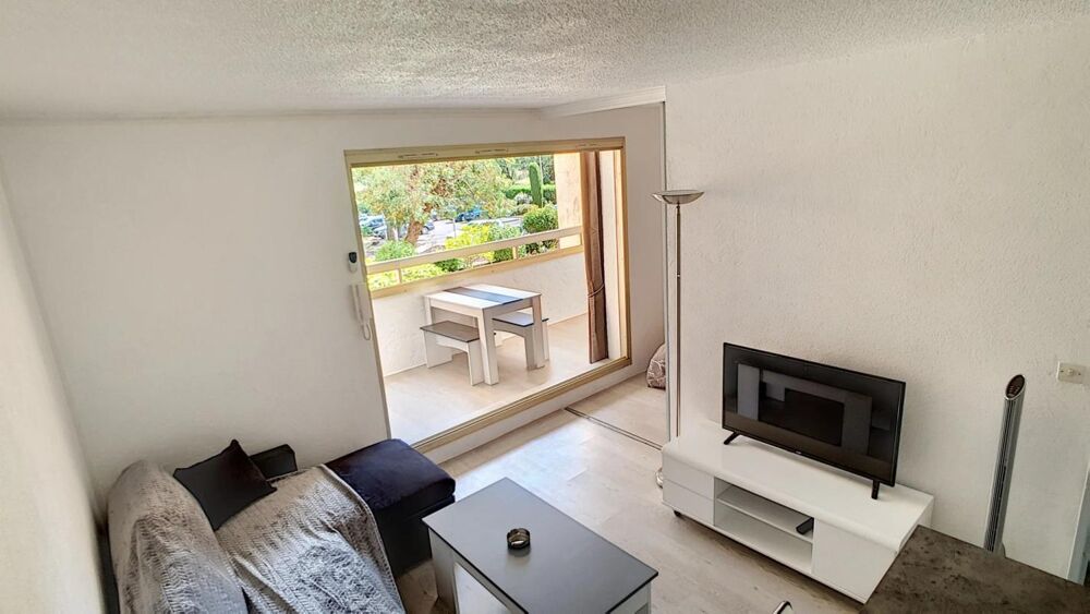 Location Appartement 2 pièces 25 m2 Location à l'année meublé Sainte maxime