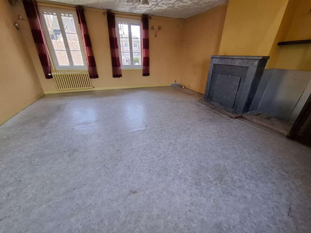 Vente Maison Immeuble comprenant 3 appartements 205m² + dépendances RUGLES Rugles