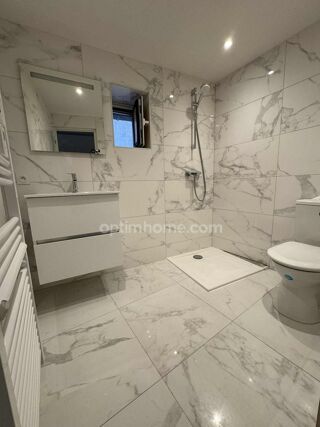  Immeuble � vendre 86 m�