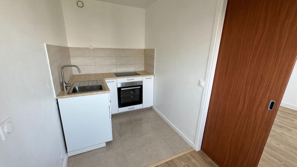 Location Appartement Grand studio récemment rénové, proche Vaugirard, Paris 15 Paris 15