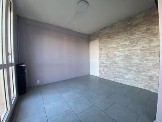  Appartement � vendre 4 pi�ces 77 m�