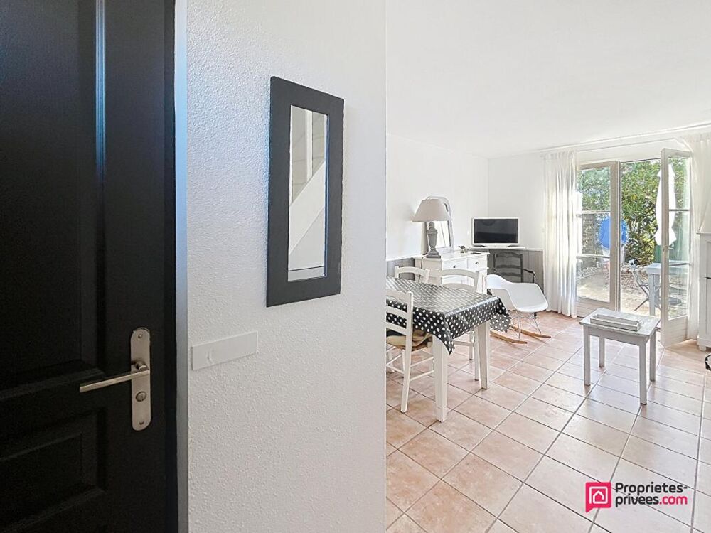 ARS EN RE - MAISON 2 CHAMBRES 40m2 AVEC JARDINET, PISCINE ET STATIONNEMENT