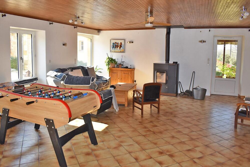 � vendre  Maison Marquay (24620)