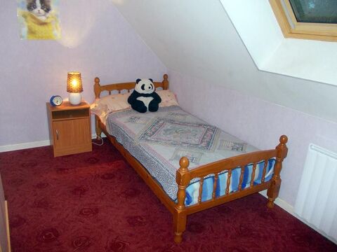   Chambre de 9m2 � louer sur Jouy-le-Moutier Appartement - 1 pi�ce(s) - 9 m�