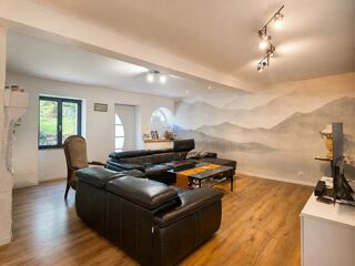  Propriété/château à vendre 9 pièces 253 m²