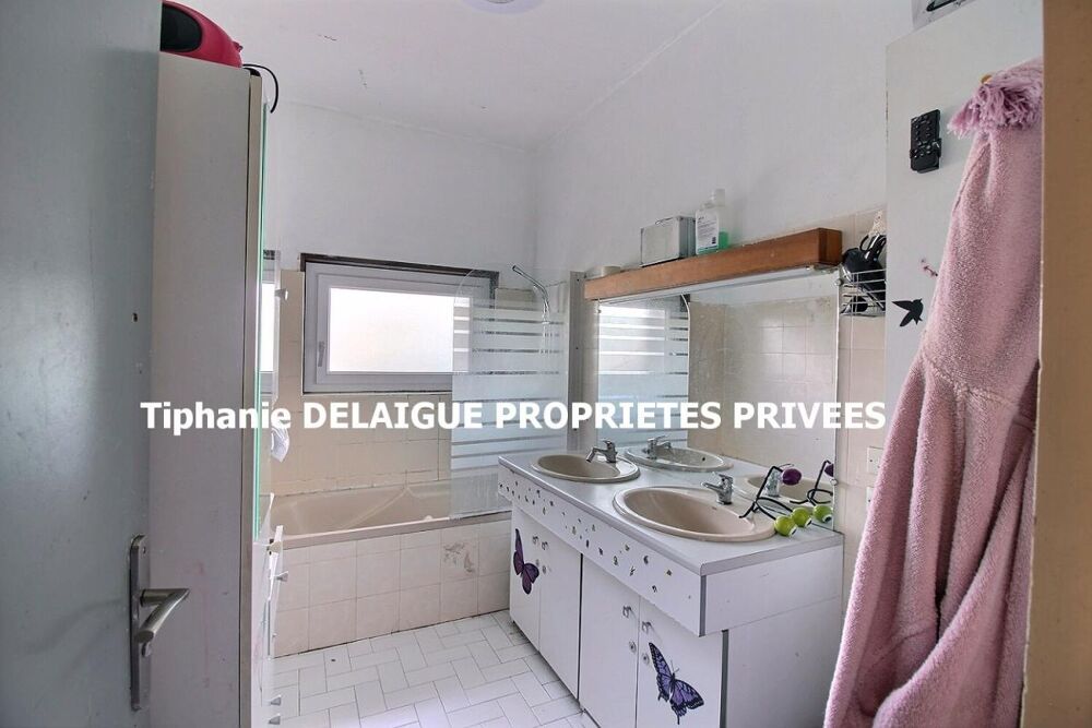 Firminy 42700 Maison de ville de 3 niveaux élevés sur cave 120m² habitables surface utile 108m² habitables surface carrez 4 cha