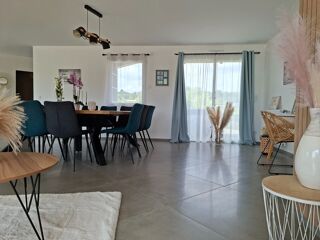 Vente Maison Maison Villa  Plain pied NEuve 2022 Basse Conso 164 m2 + Dépendance neuve 117m2 , Parc Clos 5800m2 Ancinnes