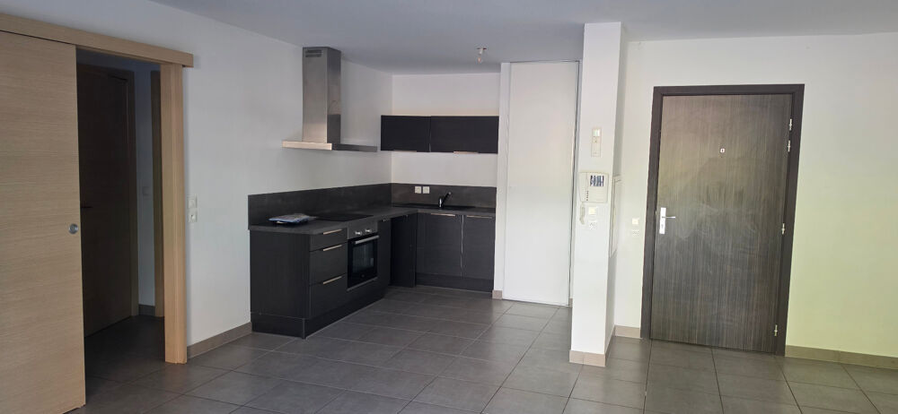 Vente Appartement Appartement à vendre 3 pièces de 66,60m² , proche hôpital - BASTIA (20) Bastia