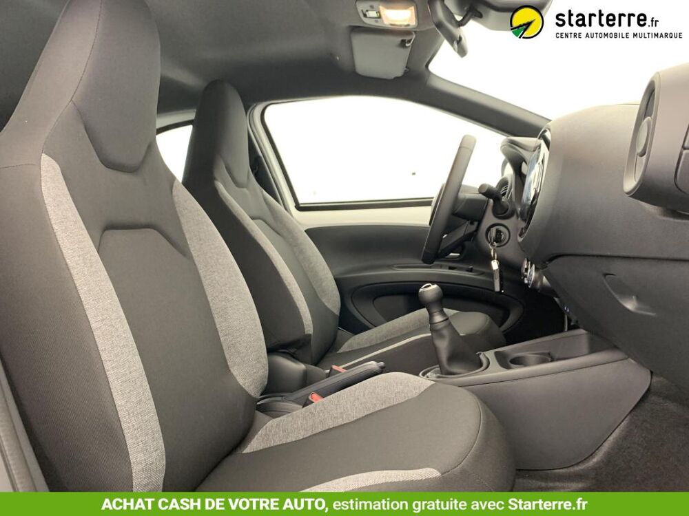 Aygo 1.0 VVT-i 72 Dynamic 2025 occasion 69190 Saint-Fons