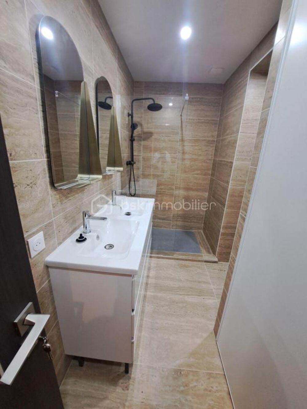LOFT DEXCEPTION À MORBIER  ENTRE NATURE, MODERNITÉ & FRONTIÈRE SUISSE