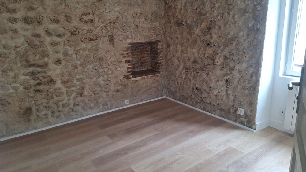 Appartement de charme Type T2 RENOVE en RDC