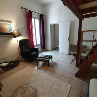  Appartement à louer 1 pièce 40 m²