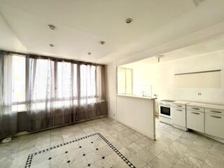 Vente Appartement AUBERVILLIERS – 4 PIÈCES – 72,75 M² – 10e ÉTAGE – 3 CHAMBRES – PARKING ET CAVE Aubervilliers