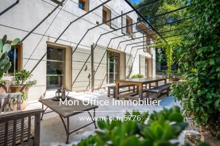  Propri�t�/ch�teau � vendre 10 pi�ces 475 m�
