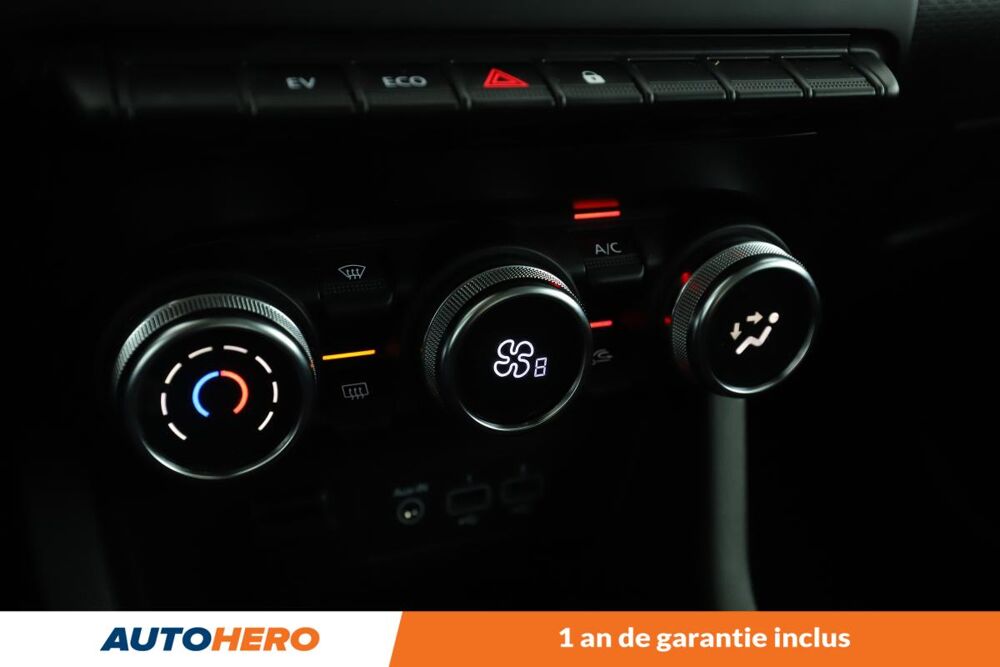 Clio 1.6 E-Tech Business 140 ch 2022 occasion 92130 Issy-les-Moulineaux