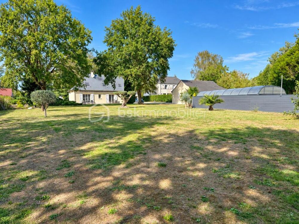 À Ingré, maison à vendre avec piscine et jardin arboré