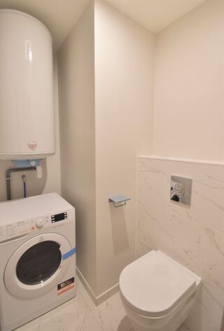  Appartement à louer 4 pièces 65 m²