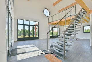  Maison � vendre 8 pi�ces 219 m�