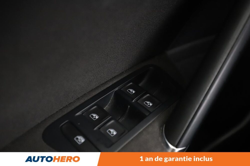 Golf SW VII 1.6 TDI BlueMotion Tech Confortline Business DSG7 115 ch 2018 occasion 92130 Issy-les-Moulineaux
