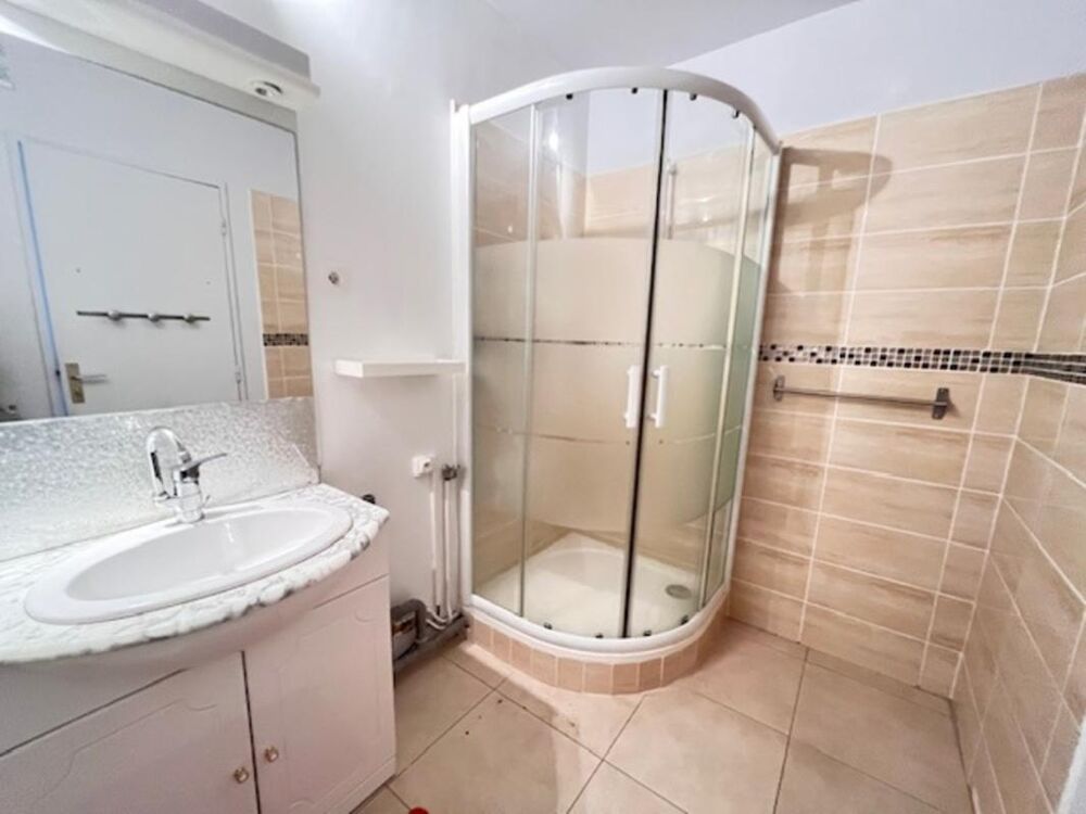 Vente Appartement Saint-Cyr-sur-Loire – Bel appartement T3 lumineux avec ascensceur, garage, cave et balcon Saint cyr sur loire