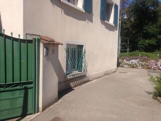  Appartement � louer 1 pi�ce 42 m� La tour de salvagny