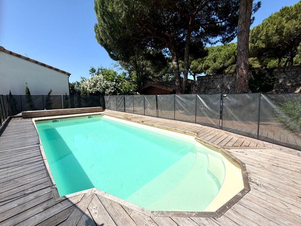 AIGUES-MORTES  MAS DE CHARME 200 m² SUR PLUS DE 2 000 m² DE TERRAIN
