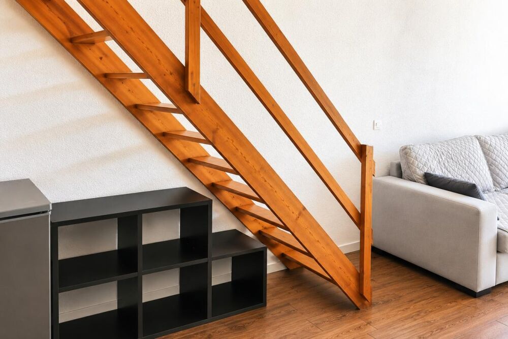 Appartement duplex Talence 2 pièces 32 m2 balcon, piscine et parking