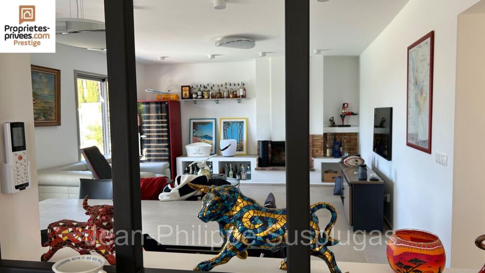 Vente Villa Superbe villa Saint Cyr Sur Mer 6 pièce(s) 163 m2 Saint cyr sur mer