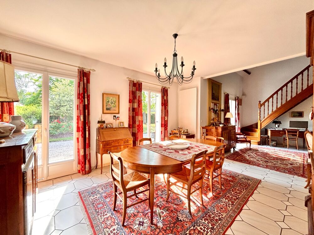 Maison à vendre 7 pièces DRACY LE FORT (71)